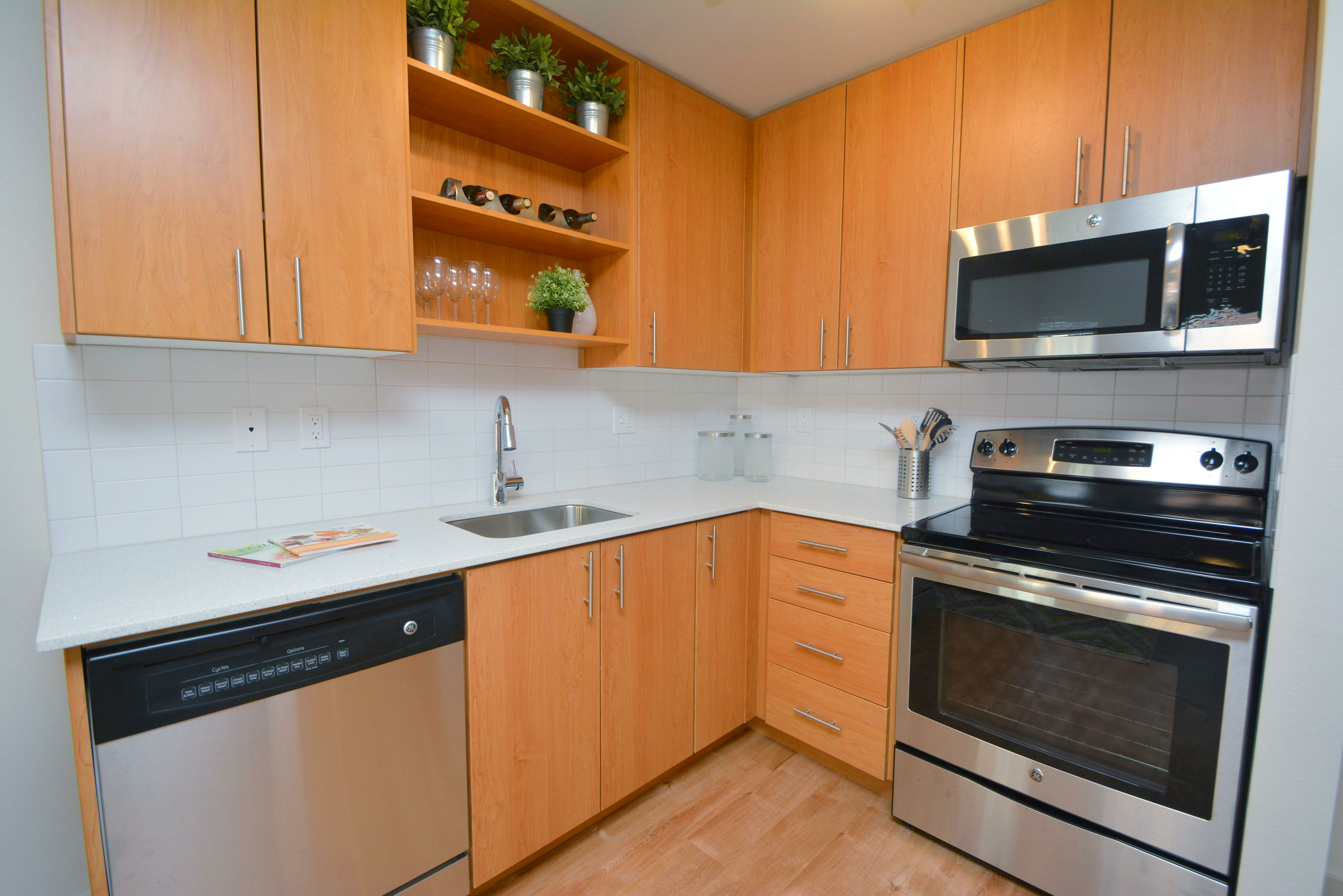 Piccadilly Flats, 1 bedroom, Open - Kitchen.JPG